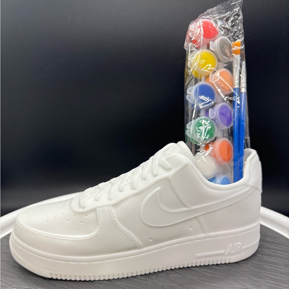 Nike Inspired AF1 Acrylic Paint Kit - Picture 2 of 3
